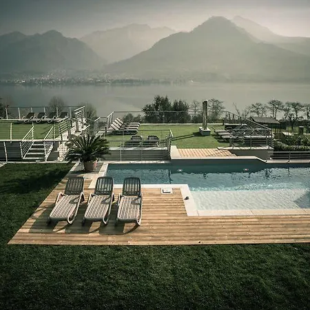 Bellagio Village Отель Манделло-дель-Ларио
